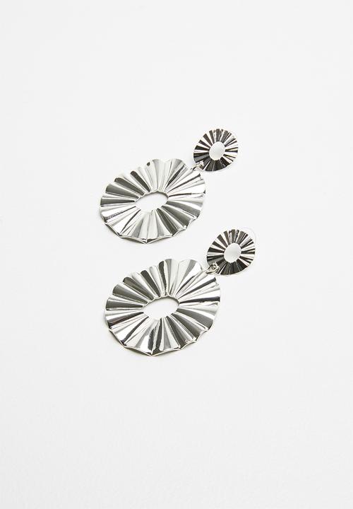 Superbalist - Hammered drop earrings - silver
