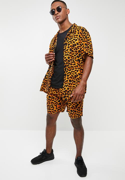 Brave Soul - Hybrid shorts - orange & black