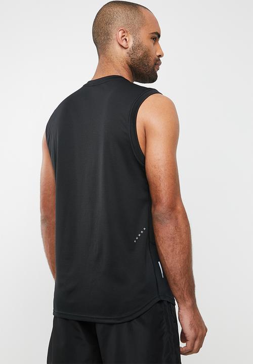 PUMA - Ignite singlet - black