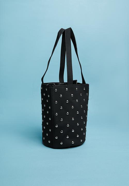 Superbalist - Round studded bucket bag - black