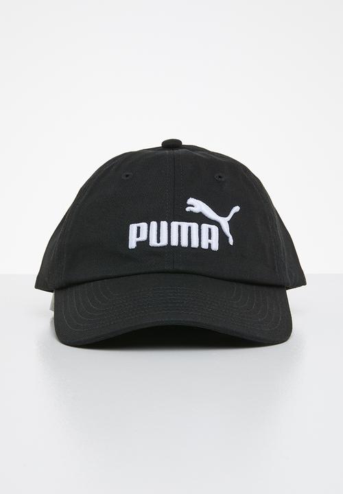 black puma hat