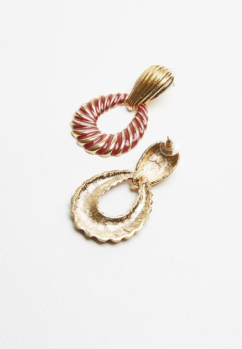 Superbalist - Eighties inspired earrings - gold & red