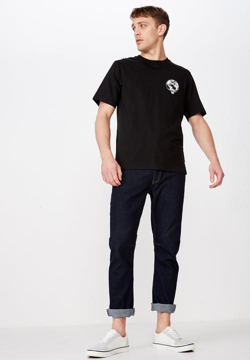 Cotton On - Tbar art short sleeve tee - black