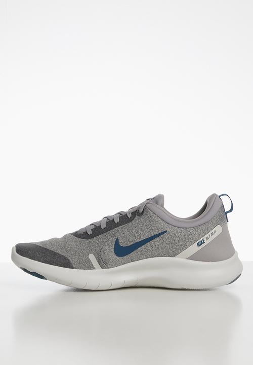 Nike - Flex experience 8 - atmosphere grey/blue force-off noir
