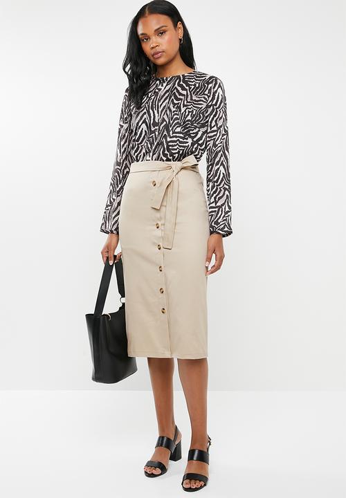 edit - Button down midi skirt - beige 