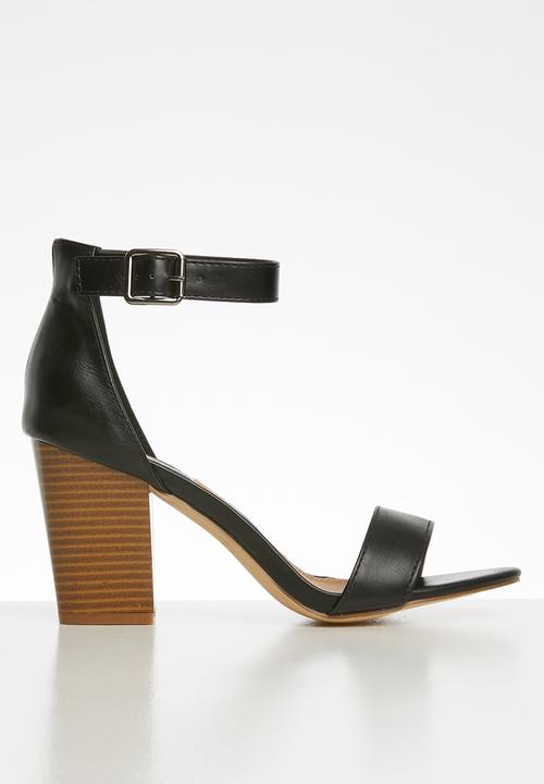 black midi block heels