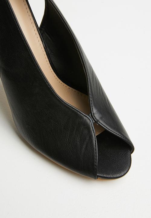 Superbalist - Robyn high vamp heel - black