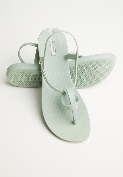Ipanema - Ellie fem T-strap sandal - green