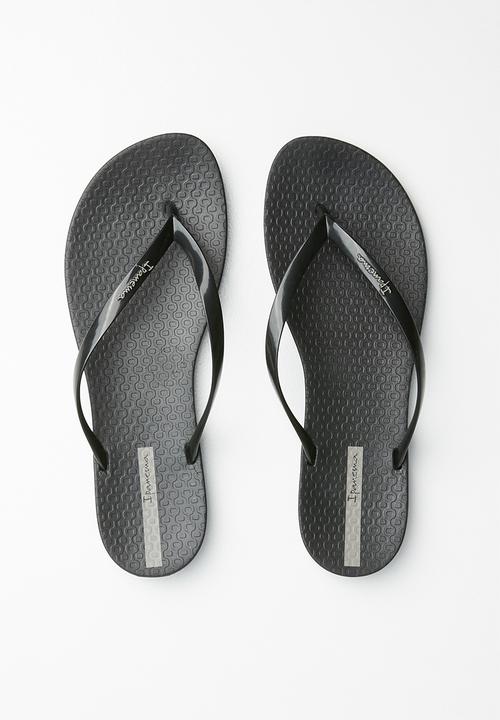 Ipanema - Wave fem - black patent