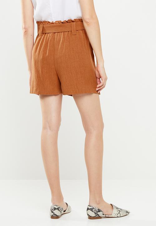 New Look - Bermuda buckle detail shorts - rust