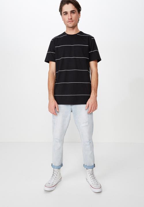 Cotton On - Tbar space premium crew neck tee - black & white