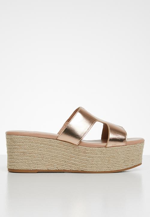 Call It Spring - Woven wedge heel - gold