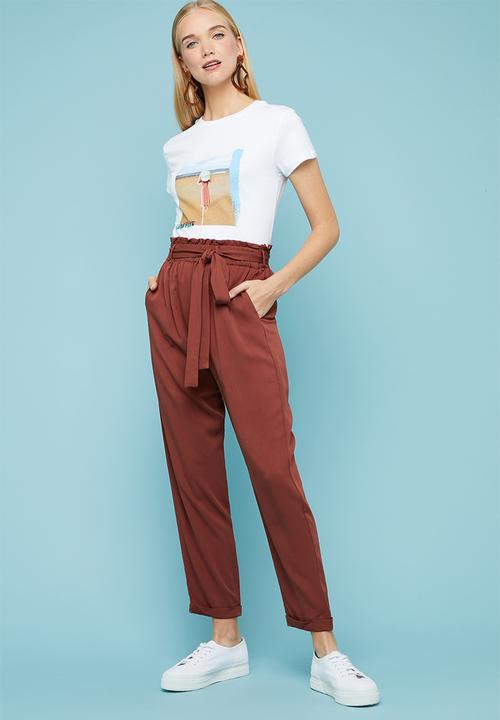 Superbalist - Placement printed tee - white