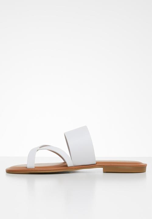 ALDO - Celodia leather sandal - white