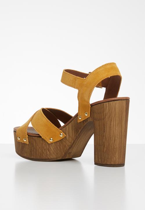 ALDO - Deleniel suede heel - yellow