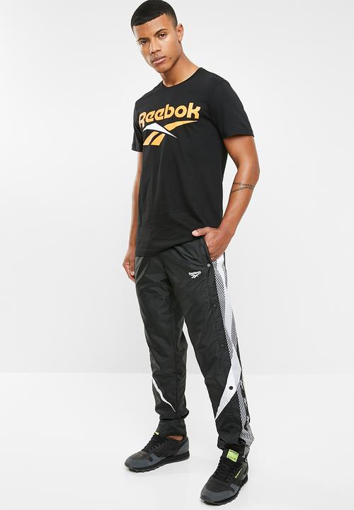 Reebok Classic - Cl v crew neck tee - black