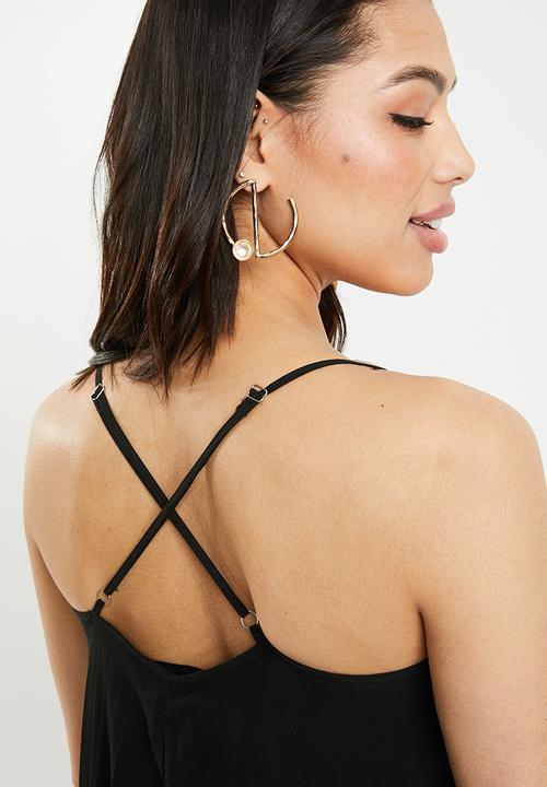 Missguided - Strappy pleated maxi dress - black