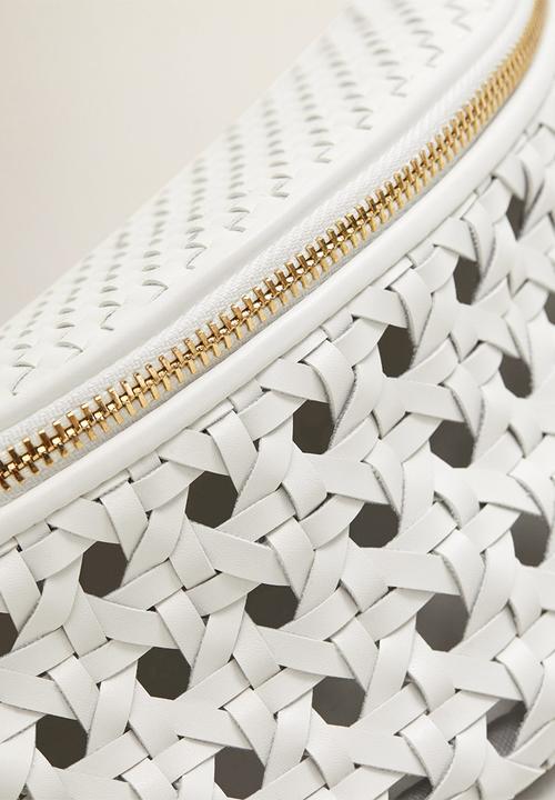 MANGO - Laser-cut belt bag - white