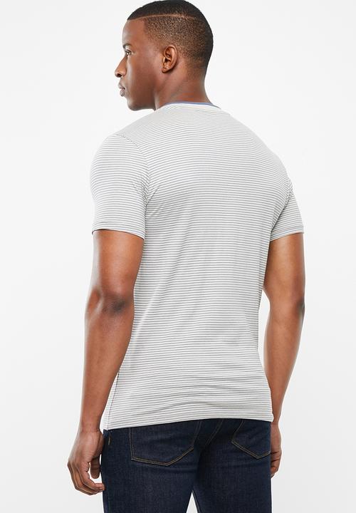POLO - Benjamin fine stripe short sleeve henley - grey & blue