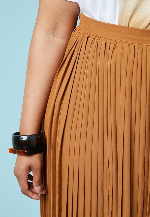 Superbalist - Pleated maxi skirt - rust 
