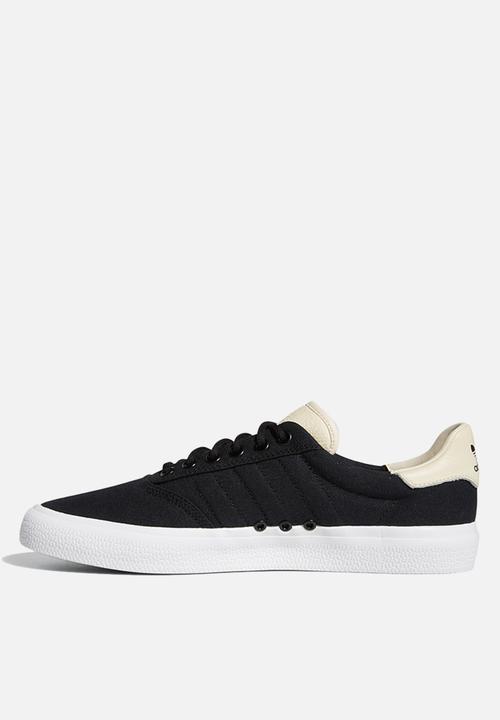 adidas Originals - 3MC - core black / ecru tint / ftwr white