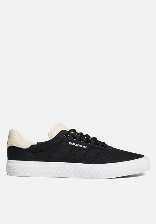 adidas Originals - 3MC - core black / ecru tint / ftwr white