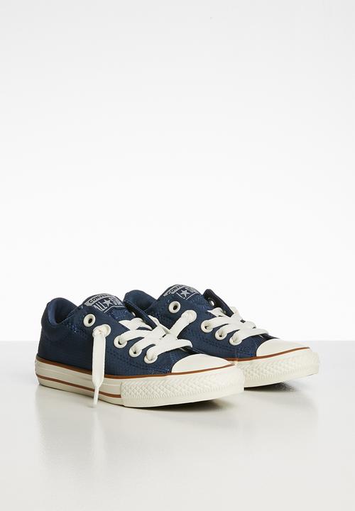 Converse - Chuck Taylor All Star street style sneaker - navy