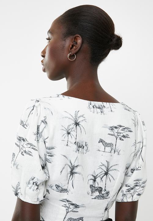 New Look - Animal square neck button through crop top - cream & green