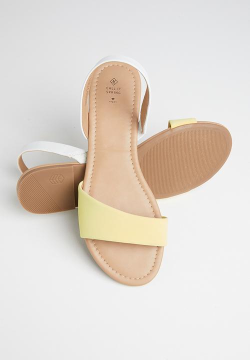 Call It Spring - Waliweth sandal - light yellow
