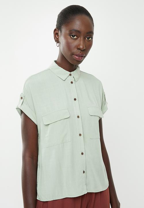 New Look - Patch pocket shirt - green