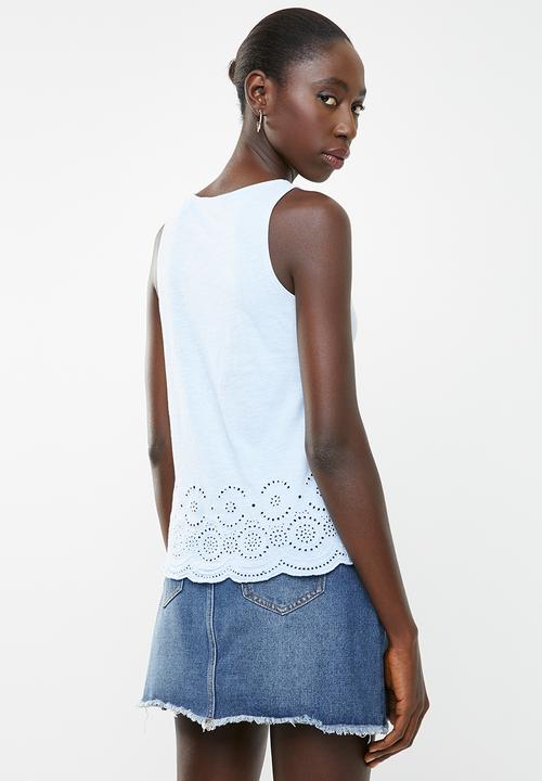 New Look - Broderie hem top - blue