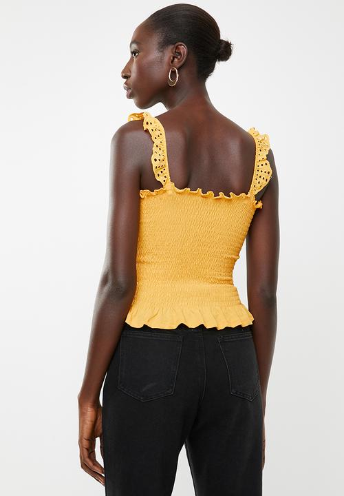 New Look - Shirred trim sleeveless vest - yellow