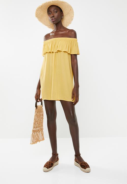 Forever21 - Off shoulder ruffle overlay dress - yellow