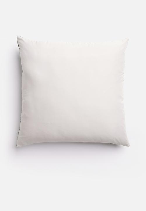 Grey Gardens - Charm cushion cover - ivy