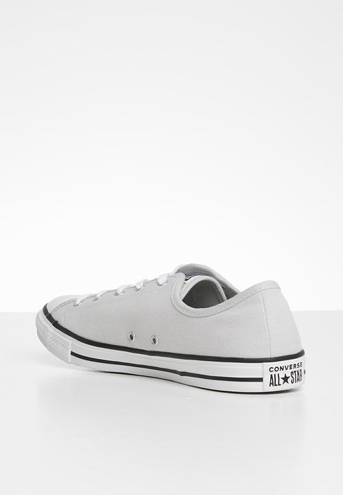 Converse - Chuck Taylor All Star dainty low top sneakers - grey