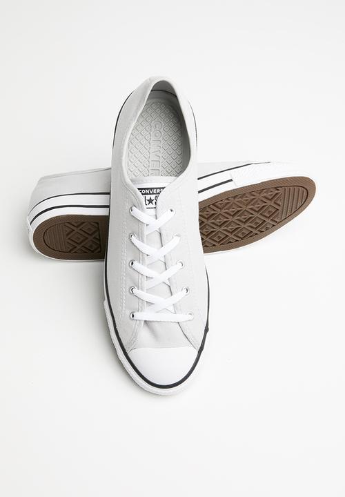 Converse - Chuck Taylor All Star dainty low top sneakers - grey