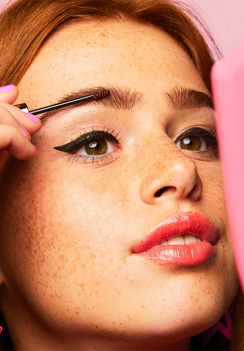 Benefit Cosmetics - Gimme More Brow! - Shade 4.5