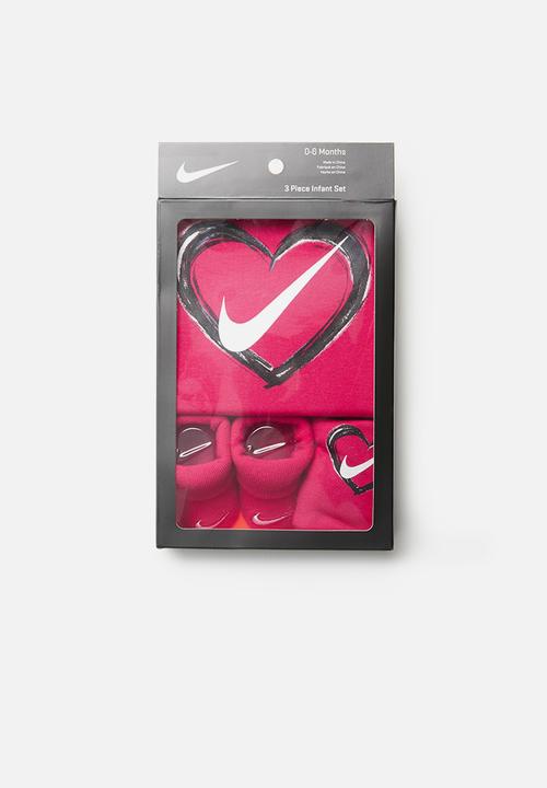 Nike - Brush stroke heart - pink