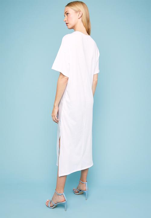 Superbalist - Combo fabric printed T-shirt dress - white