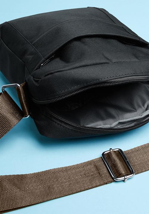 Superbalist - Garny flight bag - black