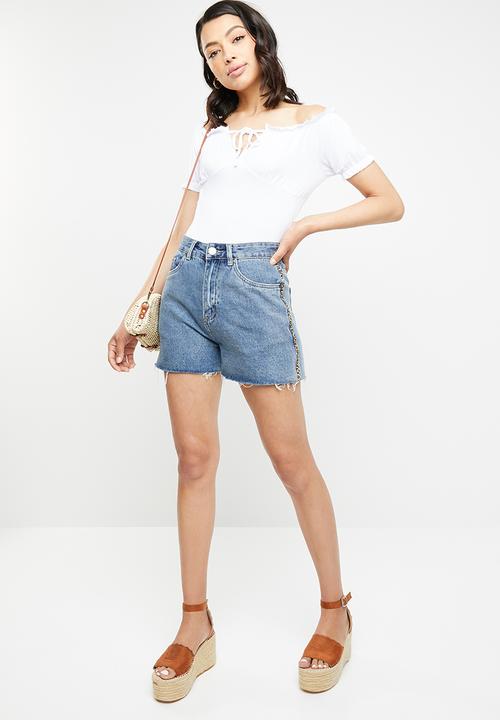 Missguided - Bardot frill edge cupped bodysuit - white