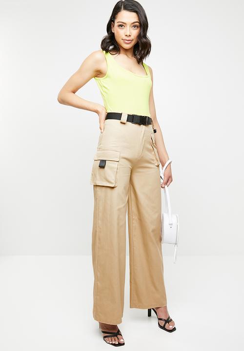 Missguided - Wide leg seatbelt cargo trousers - neutral