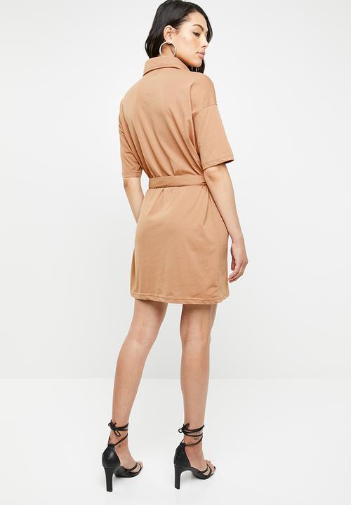 Missguided - Jersey belted shirt dress - brown