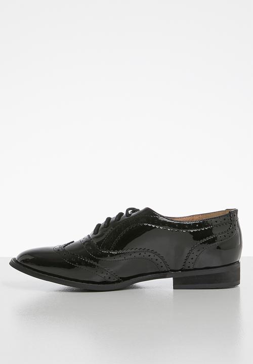 Superbalist - Hope brogue - black