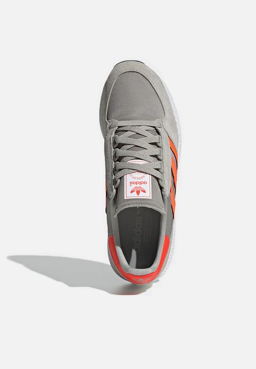 adidas Originals - Forest grove - sesame/solar red/core black