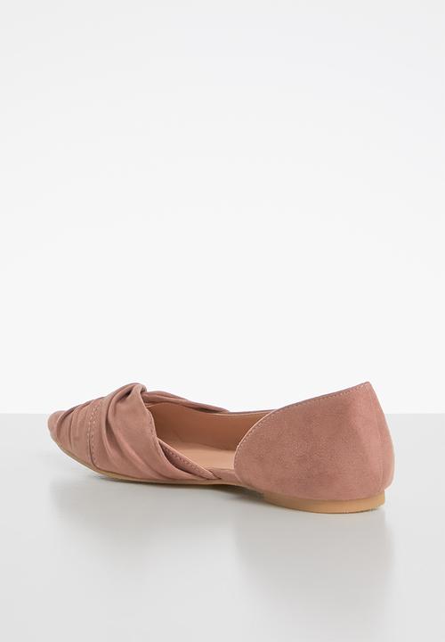 edit - Zeenat pumps - pink