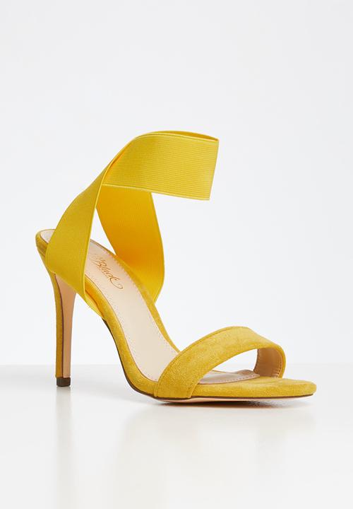 美品YELOO AGATHIS SNEAKER HEELS Herrera heel - yellow