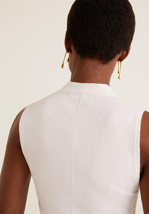 MANGO - Textured cotton V-neck top - white