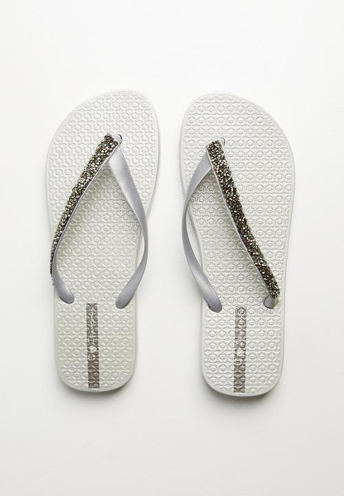 Ipanema - Glam special fem rubber thongs - grey & silver