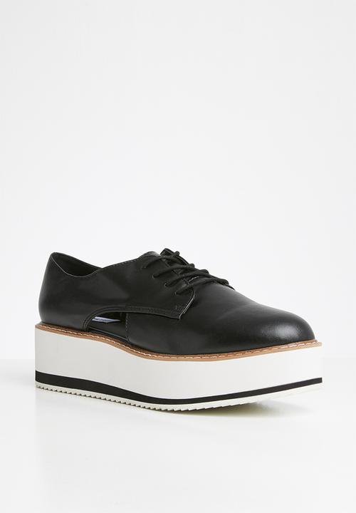 Steve Madden - Gina brogue - black